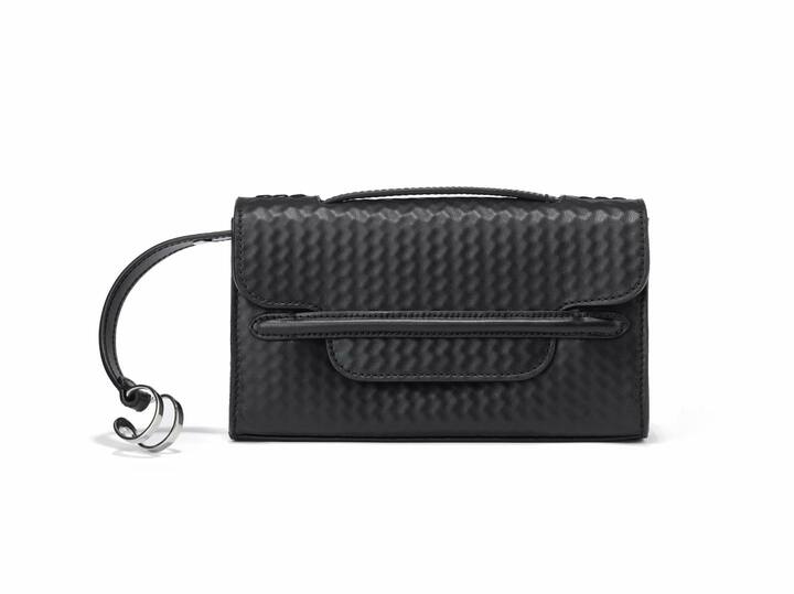 バッグ［縦11㎝×横19㎝×マチ5,5㎝］￥70,000（税抜）