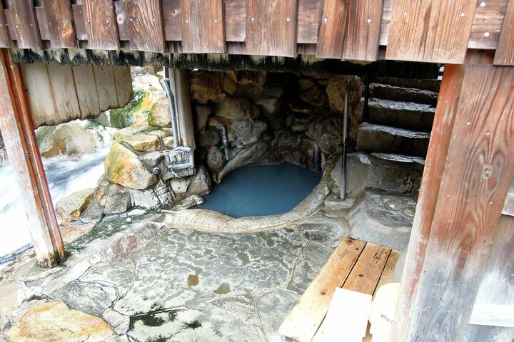 世界遺産「つぼ湯」