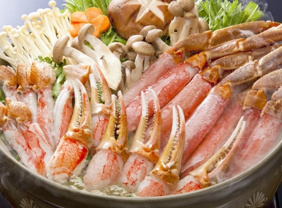 生冷凍 カット済 本ズワイガニ 1.2kg|北海道網走市