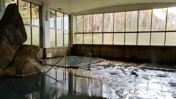 「湯元 湧駒荘」の「ユコマンの湯」