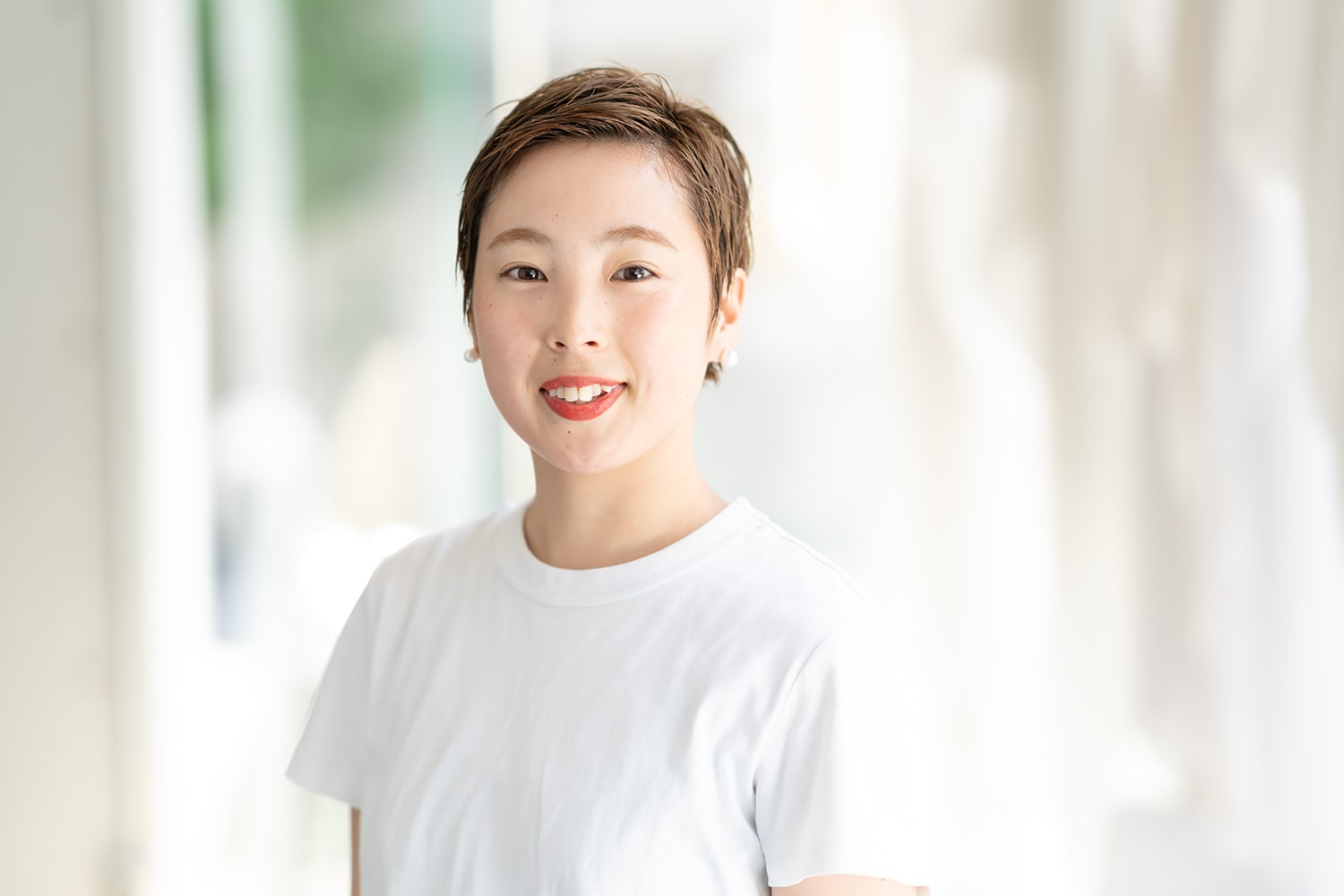 Rougyヘアデザイナー・江良 栞さん。最近、お弁当づくりにハマっているとか。「コンビニ弁当から卒業したくて、健康のために始めました」