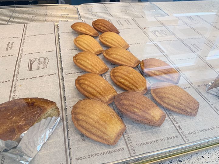 “できたて”マドレーヌは定番