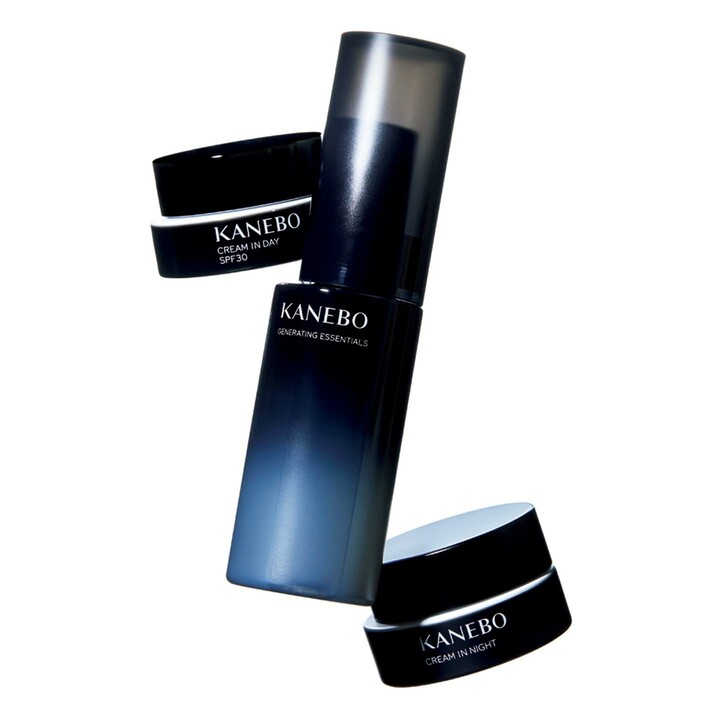 「カネボウ」の化粧水「カネボウ ジェネレイティング エッセンシャルズ」とデイ＆ナイトクリーム