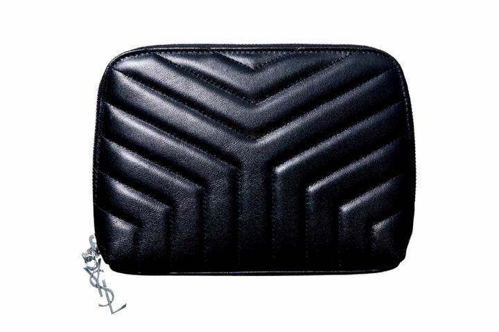 『ルル』［縦11.5×横17×マチ6.5cm］￥41,000（イヴ・サンローラン〈サンローラン バイ アンソニー・ヴァカレロ〉）