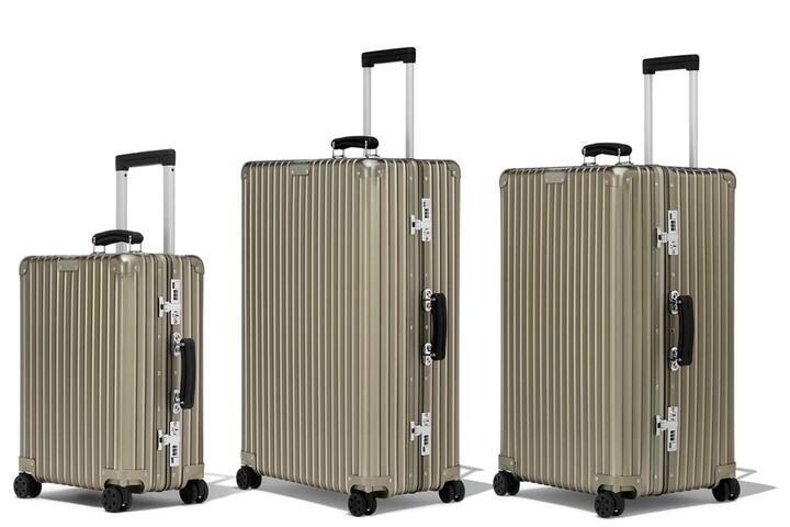 リモワの「CLASSIC」コレクションから登場する新定番カラー「チタニウム」