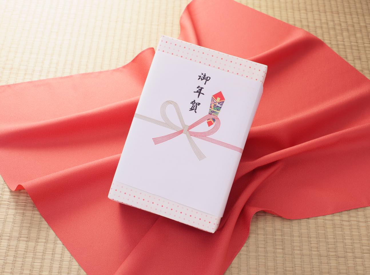 お歳暮とお年賀、贈るタイミングは?