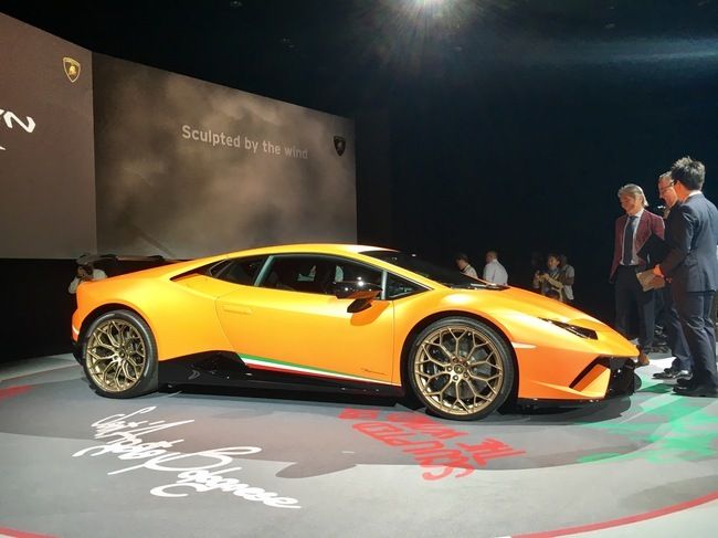 今年3月のジュネーブ・モーターショーで発表された最新モデルが、早くも日本上陸。