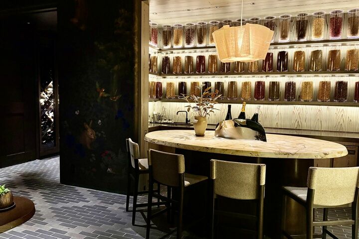 ホテル_8,レストラン_8,ワイン_8,肉_8,スイーツ_8,東京_8