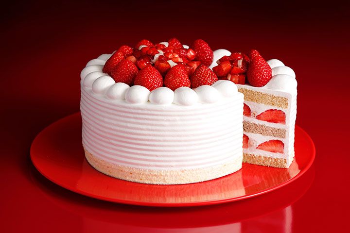 「新エクストラスーパーあまおうショートケーキ」(セット料金¥21,800)