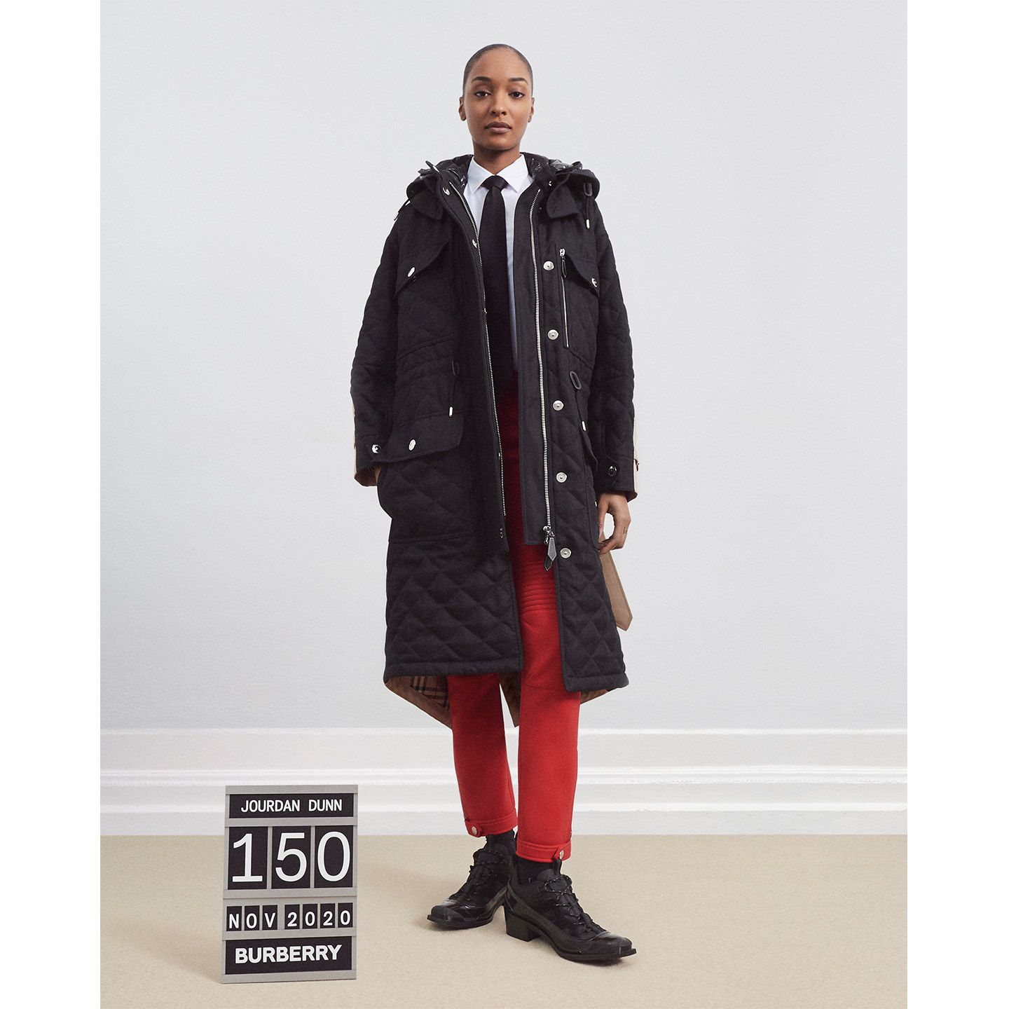 バーバリーのカプセルコレクション「Burberry’s Future Archive」のナイロンコート