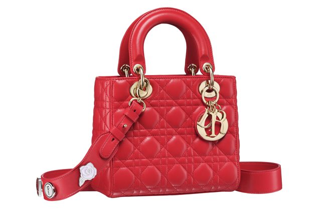 ルージュ ヴィフ ラムスキン¥365,000(税抜)