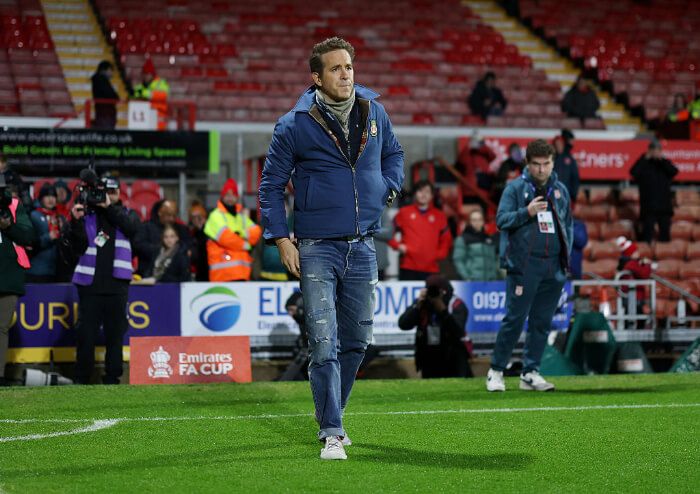 2026年1月9日、エミレーツFAカップ3回戦、レクサム対ノッティンガム・フォレストの試合前。