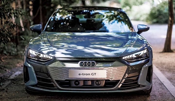 Audi e-tron GT quattro