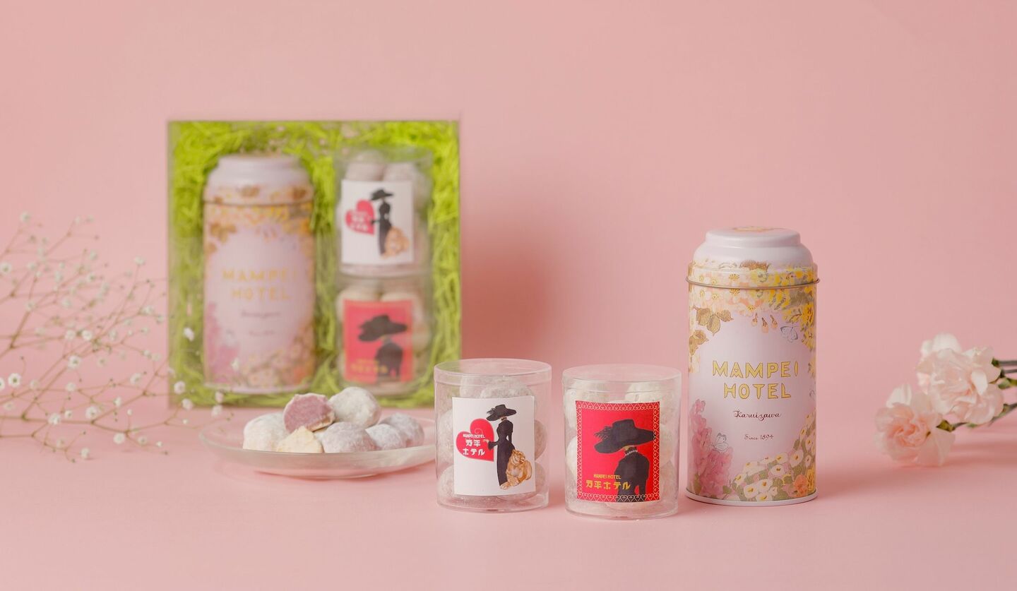 「万平ホテル」から販売される、母の日のギフトセット「MAMPEI TEA TIME GIFT」