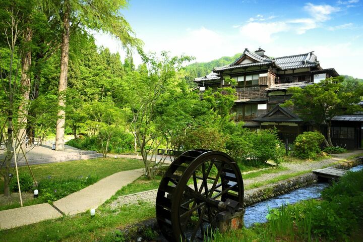 緑風館の外観