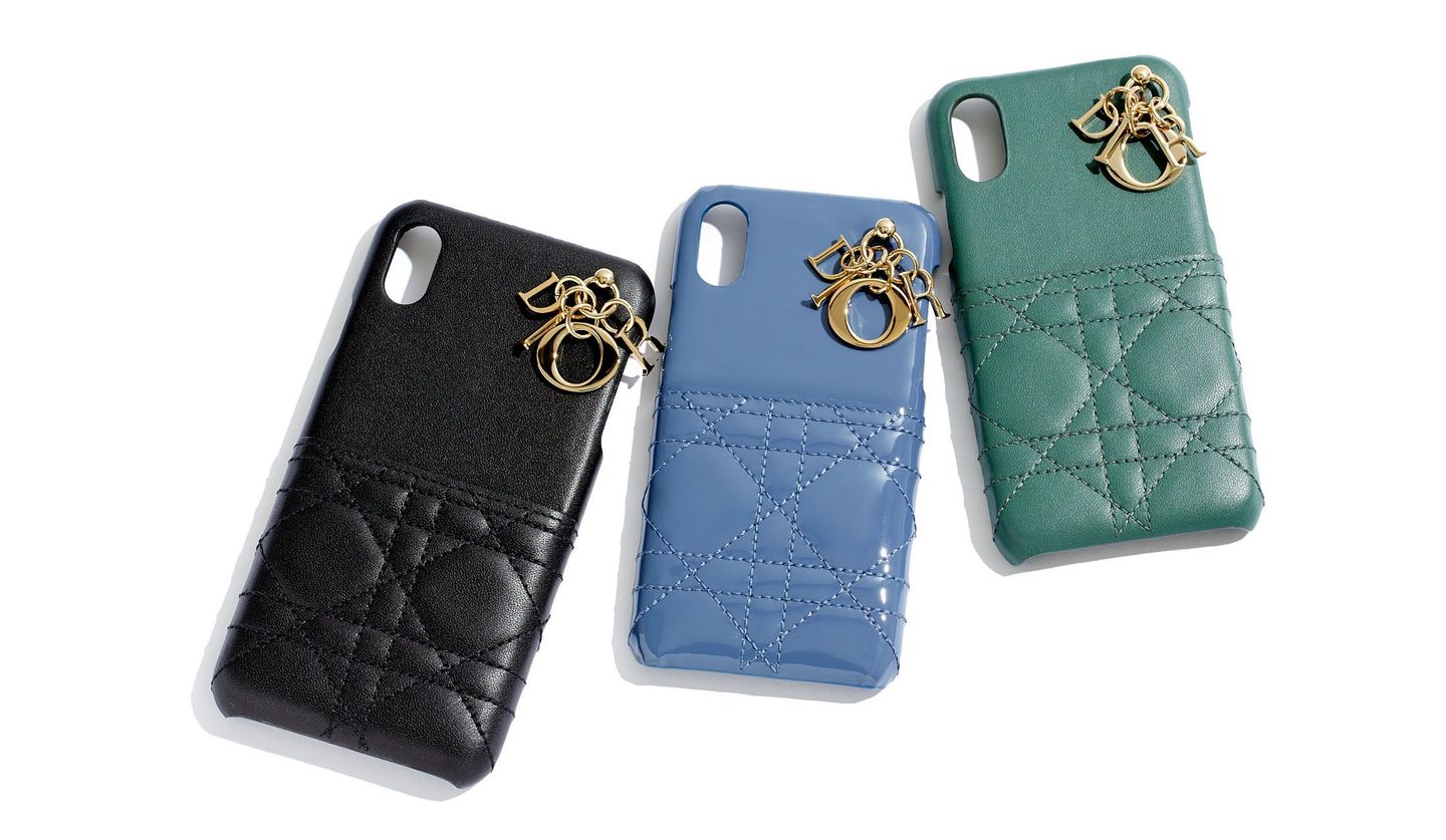 美品 ディオール Lady Dior iPhone 14 13 スマホケース 黒 - iPhone