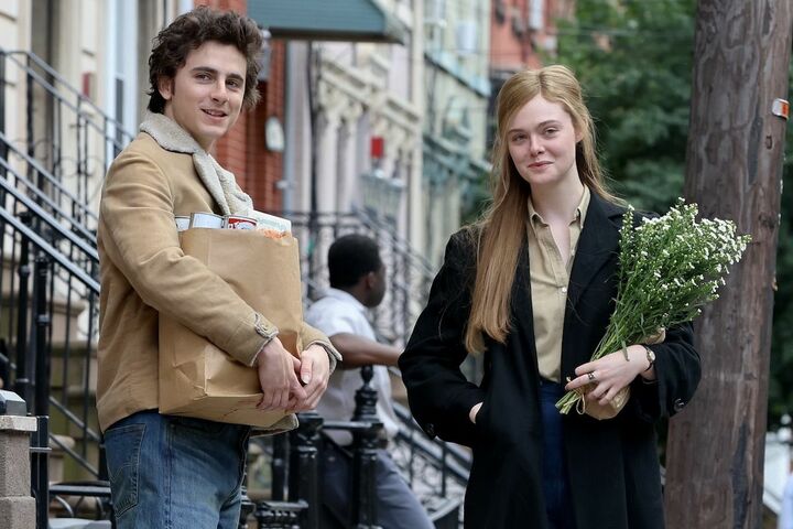 映画撮影中、共演のティモシー・シャラメと。