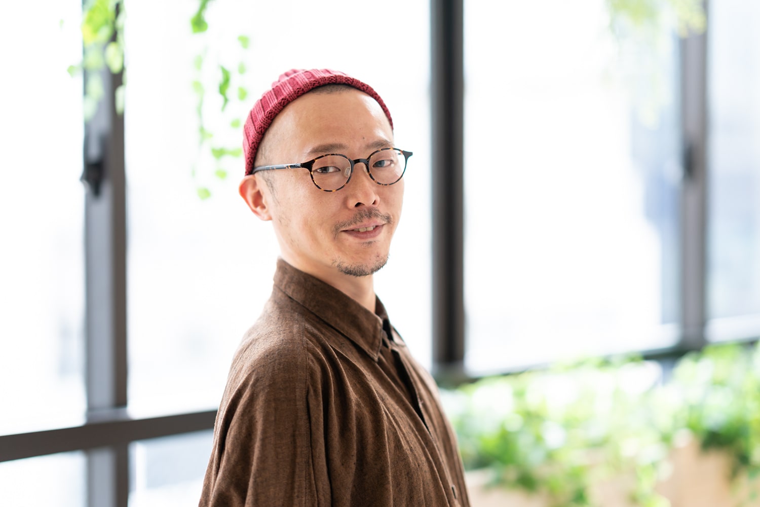 FIX-UP銀座店のスタイリスト・幡矢智之さん。表参道店から銀座店に異動したばかり。「美味しい蕎麦が食べられる店を開拓中です」