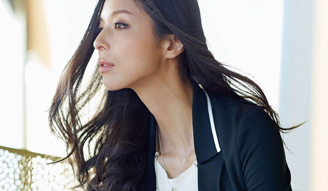 黒ジャケットコーデ レディース オフィスコーデや春に着たい黒ジャケットコーデ11選 Precious Jp プレシャス