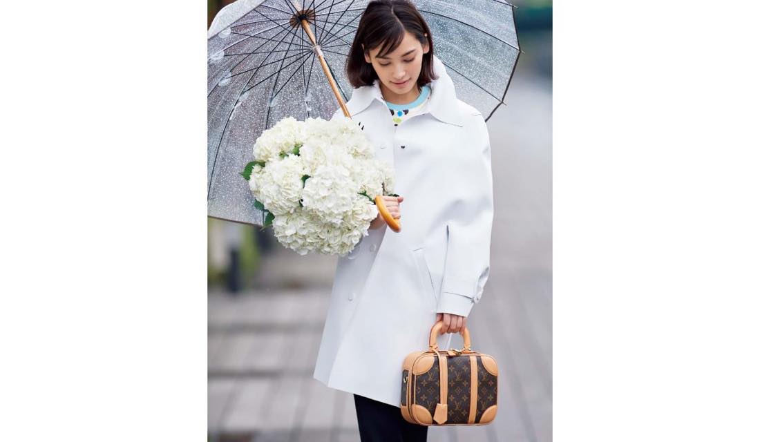 梅雨コーデ46選 大人女性の雨の日コーデや雨のデートコーデ着こなし集 Precious Jp プレシャス