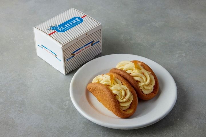 「エシレ・マルシェ オ ブール」のスイーツ