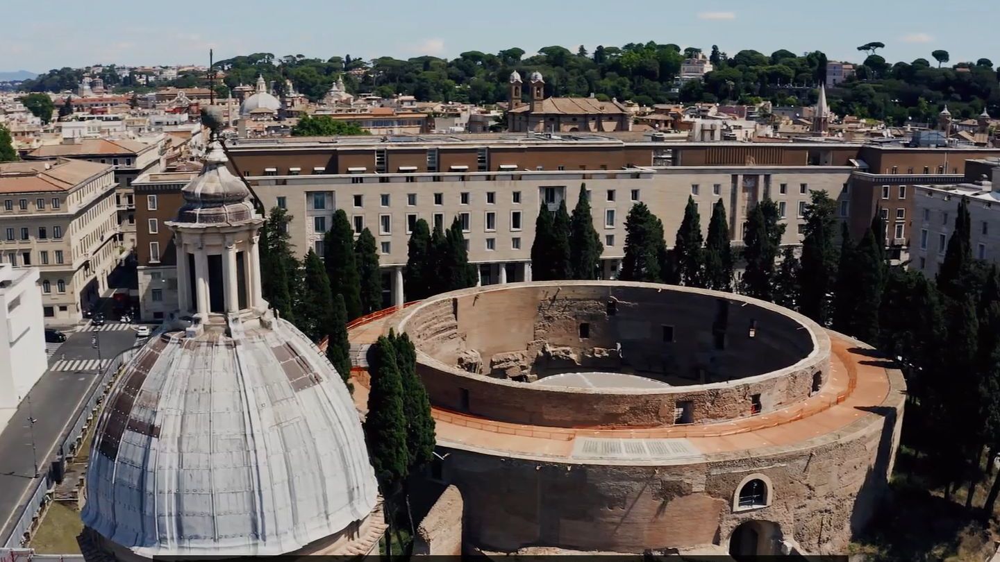 アウグスト・インペラトーレ広場に建設される「ブルガリ ホテル ローマ」