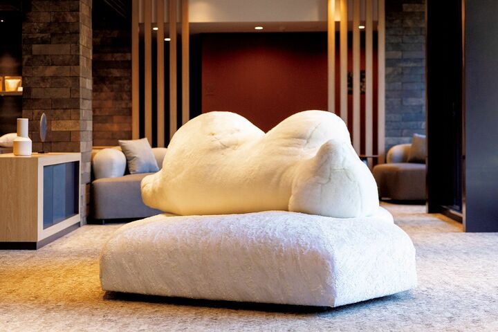 神奈川県・箱根「仙石原古今（せんごくばらここん）」のロビーラウンジ