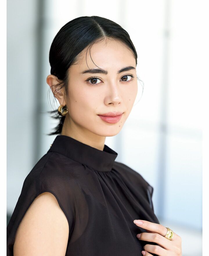 ヘアケア_2,ミディアムヘア_1,ヘアアレンジ_1