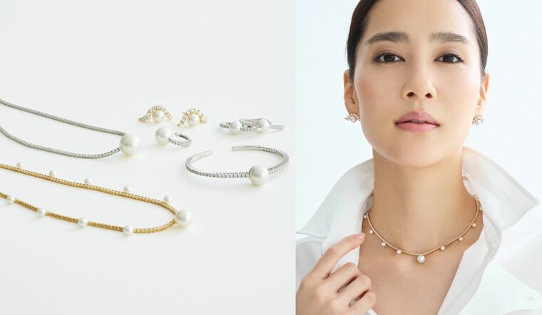 「MIZUKI」のジュエリーとジュエリーを着用したモデルのAtsukoさん