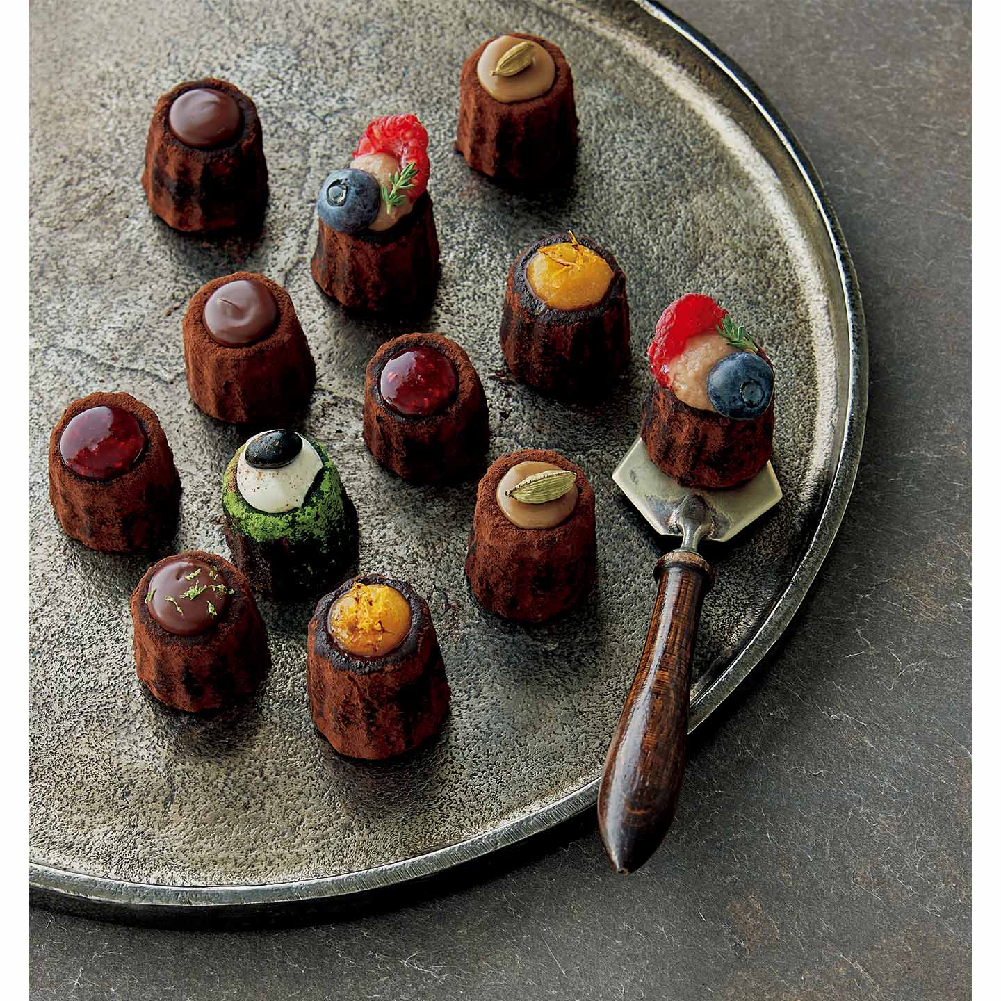 「チョコカヌレフォンダンボックス」6個入り¥1,160