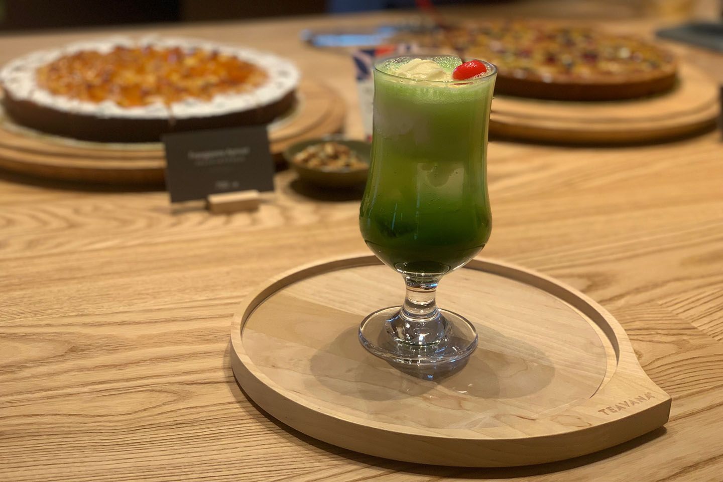 「TEAVANA™ Cream Soda Matcha(ティバーナ™ クリームソーダ 抹茶)」¥900(税抜)