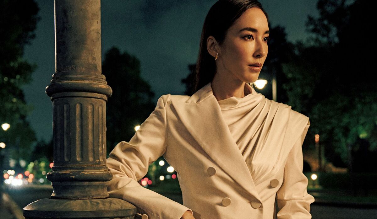 12/12 Fri｜シルクスカーフがあしらわれた「ニナ リッチ」のジャケット 