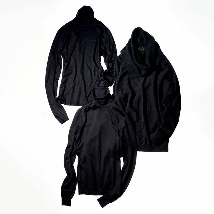 左上から反時計回りに/ニット［素材：カシミヤ70%・シルク30%］（クルチアーニ 東京ミッドタウン店）、ニット［素材：カシミヤ70%・シルク30%］（ラルフ ローレン〈ラルフ ローレン ブラック レーベル〉）、ニット［素材：ウール70%・カシミヤ30%］（VINCE表参道店〈ヴィンス〉）