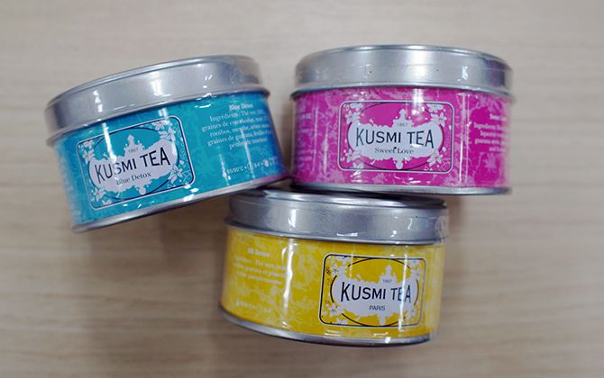 コンラッド東京・チャイナブルー、KUSUMI TEAとコラボした「美麗(びれい)ランチお土産