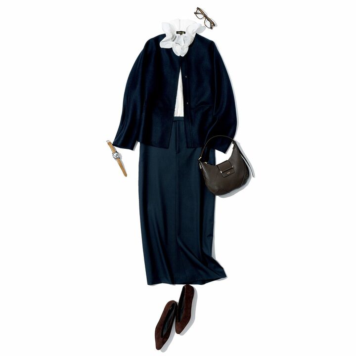 大西真理子さんスタイリングによる「ロングタイト」のコーディネート