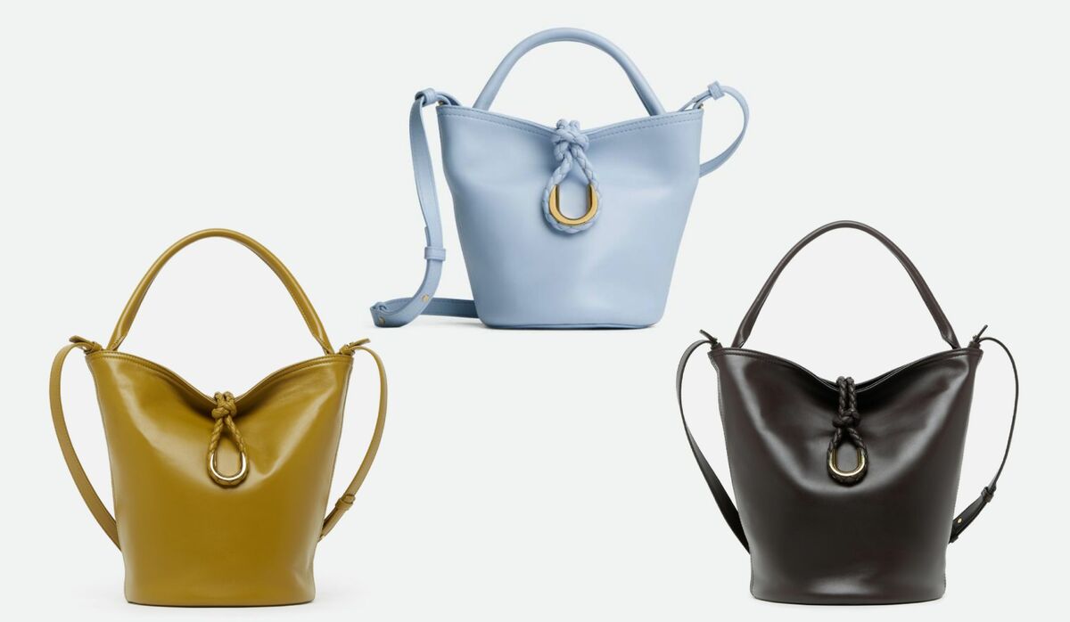 Bottega Veneta 上品 Liberta バケットバッグ 全2色 Bottega Veneta 上品 Liberta バケットバッグ 全2色 (BOTTEGA