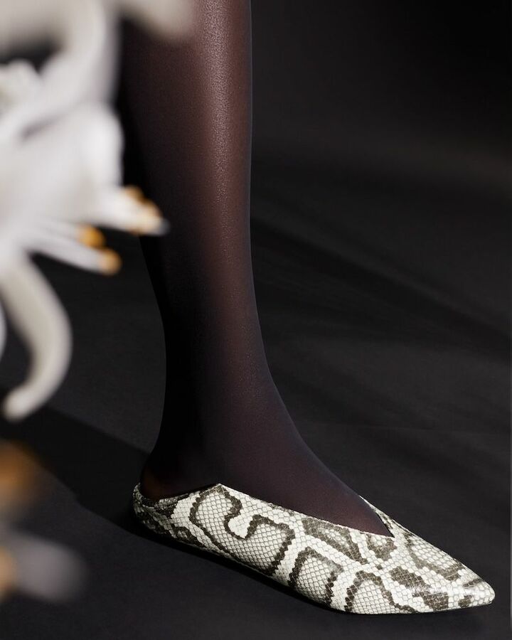 ファッションニュース_1,フラットシューズ_1