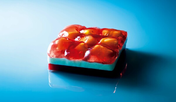 夏のテーブルを華やかに彩る【ジュエリーみたいな「ゼリー」の世界】「幸白 -kohaku-」の『サングリアとマンゴーの葛ゼリー』をご紹介