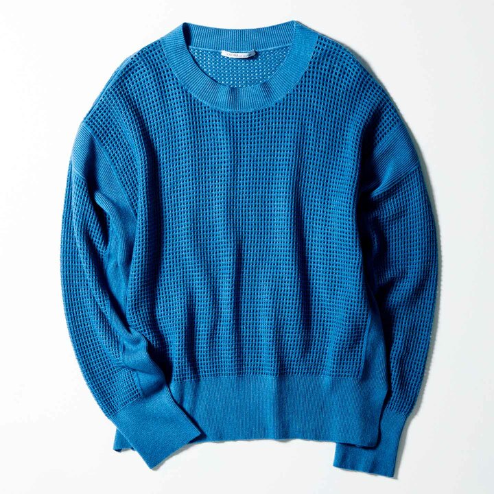 ニット￥243,000［カシミヤ］（三喜商事〈アニオナ〉）