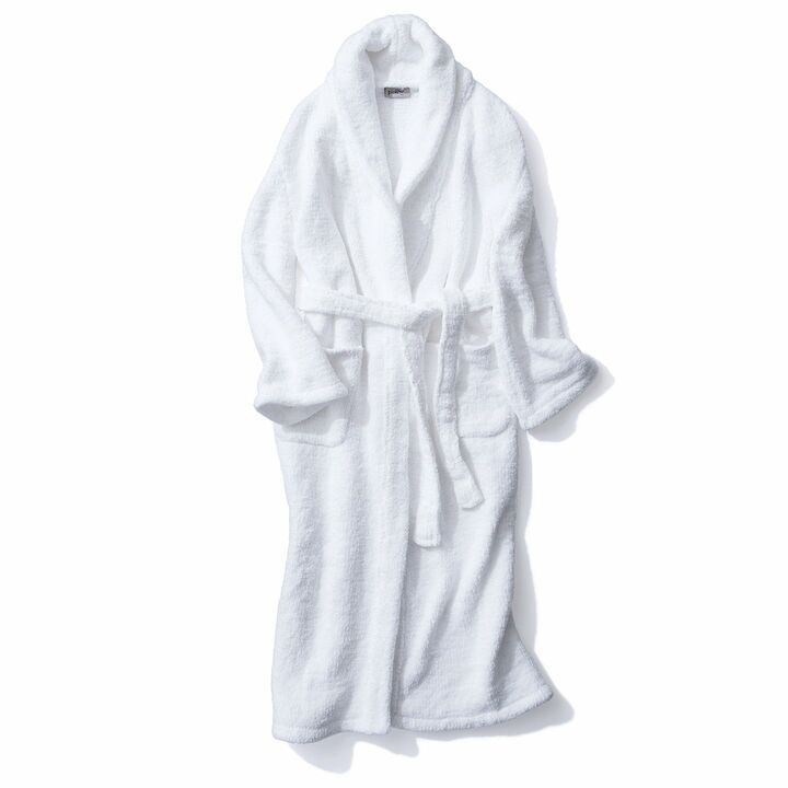 バスローブ［S／Mサイズ］￥36,300（アマン東京 アマン・スパ〈Ploh〉） 