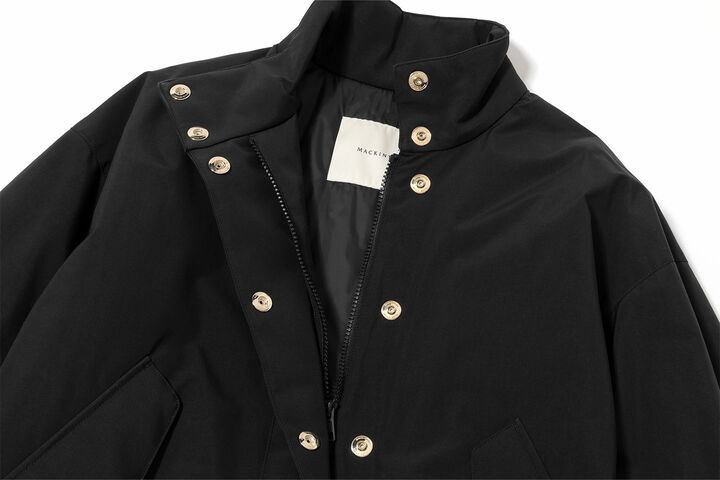 「マッキントッシュ」のダウンウエア