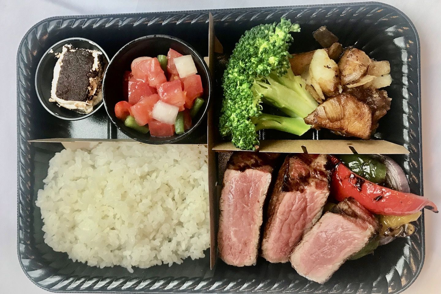 「リブアイ弁当」¥2,980