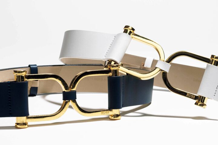 ベルト各￥25,000［４㎝幅］（ヒューゴ ボス ジャパン〈ボス〉）