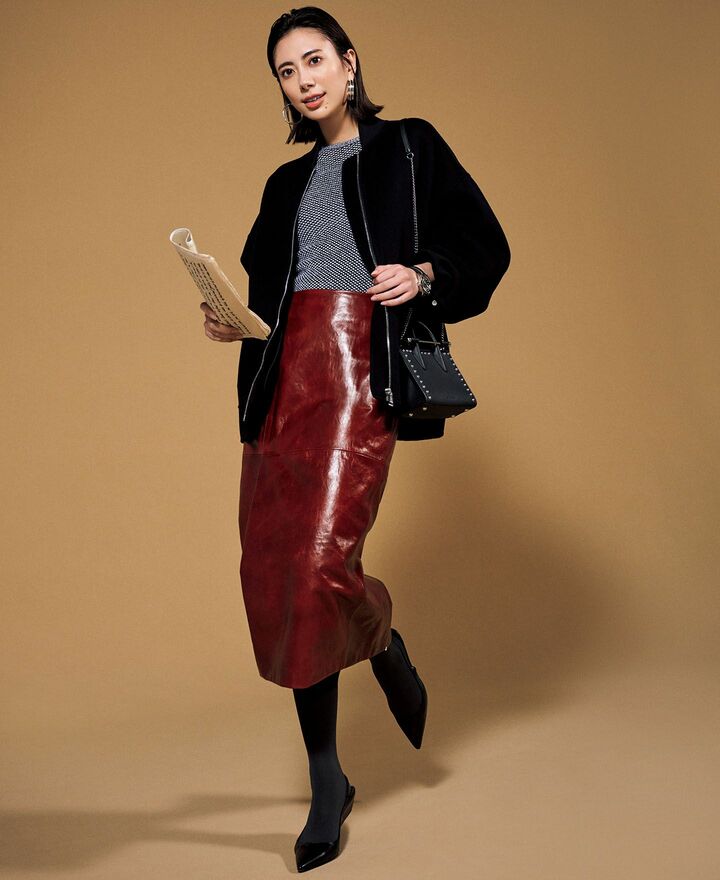 冬コーデ_1,大人コーデ_1,スカート_1,コート_1,ニット_1,ピアス_1,時計_1,バッグ_1,靴_1