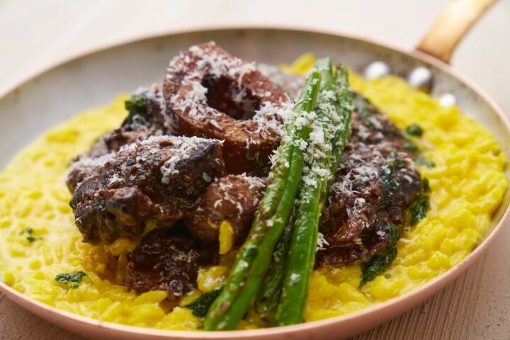 肉_1,イタリア_9,ホテル_10,レストラン_9,東京_10