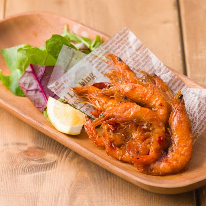 食べだしたら止まらない、殻も頭も食べれる「ガーリックソフトシェルシュリンプ」¥980