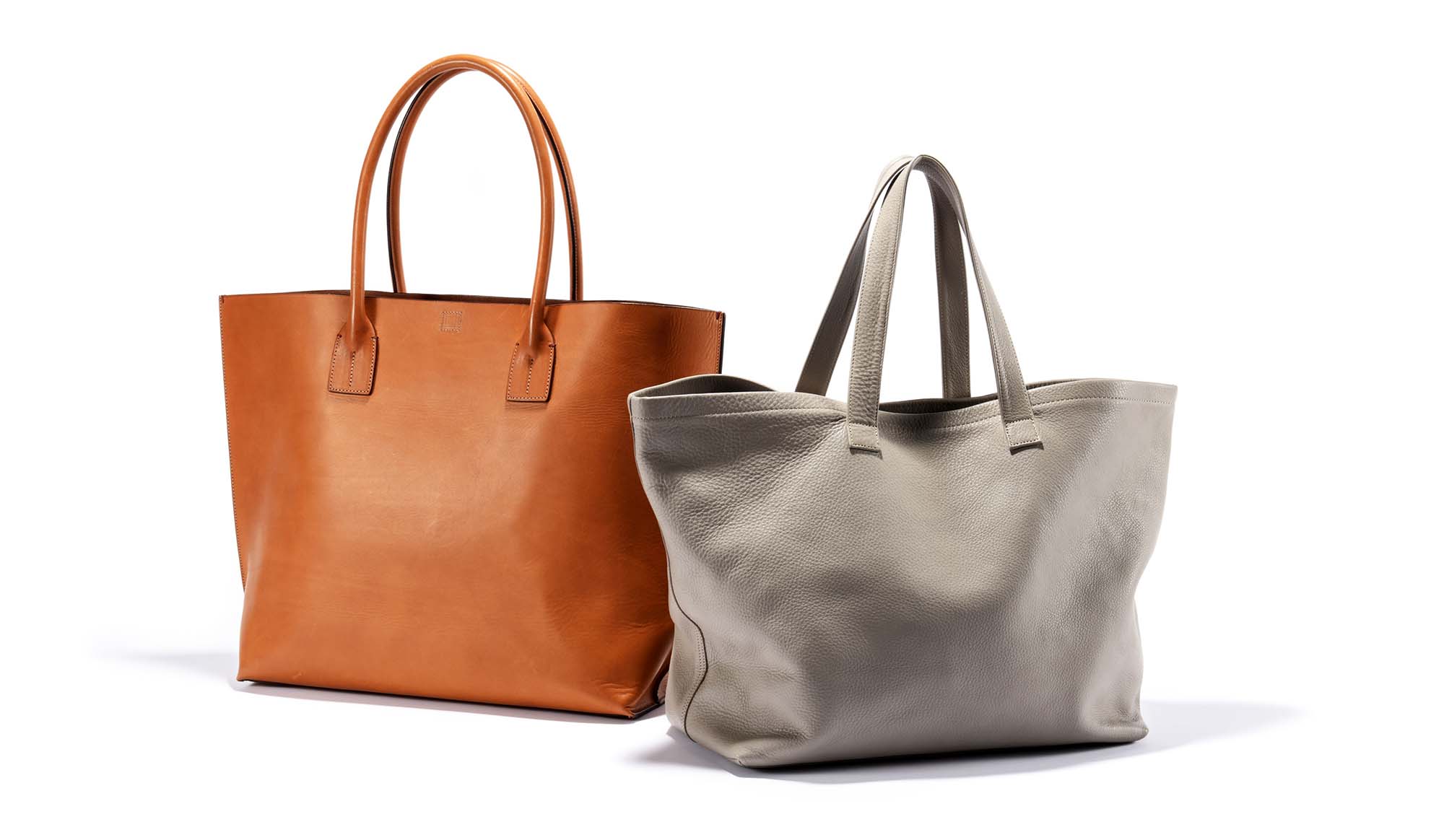写真左から【W40×H36×D13cm】¥64,000(八木通商〈ダニエル&ボブ〉)【W34×H31×D17cm】¥35,000(アングローバル〈マーガレット・ハウエル ハウスホールドグッズ〉)