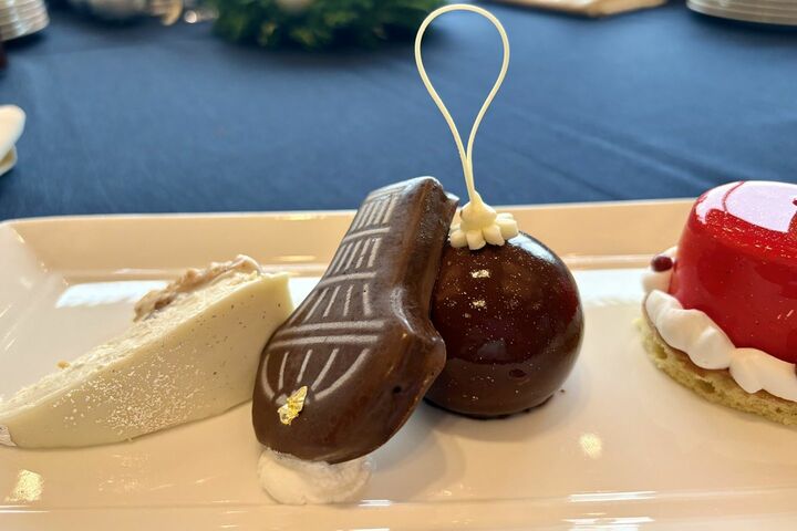 クリスマスケーキ_4,スイーツ_4,いちご_4,チョコレート_4,ホテル_4,東京_4