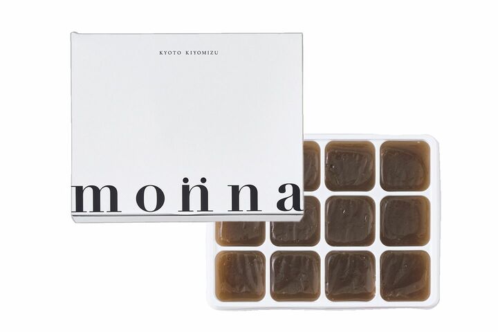 京都「mon̈na」の「わらび餅」