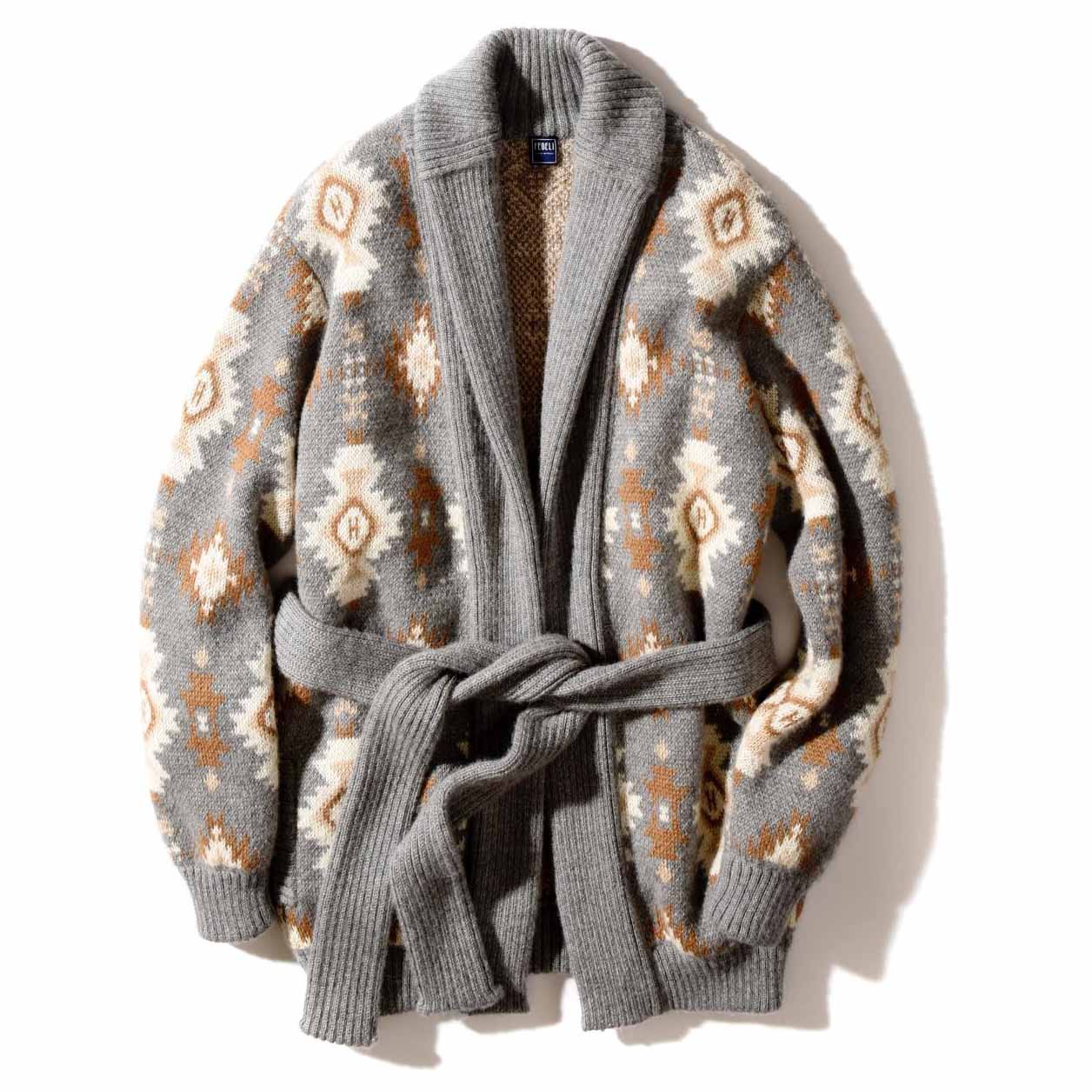 ニット¥240,000(トレメッツォ〈フェデリ〉)